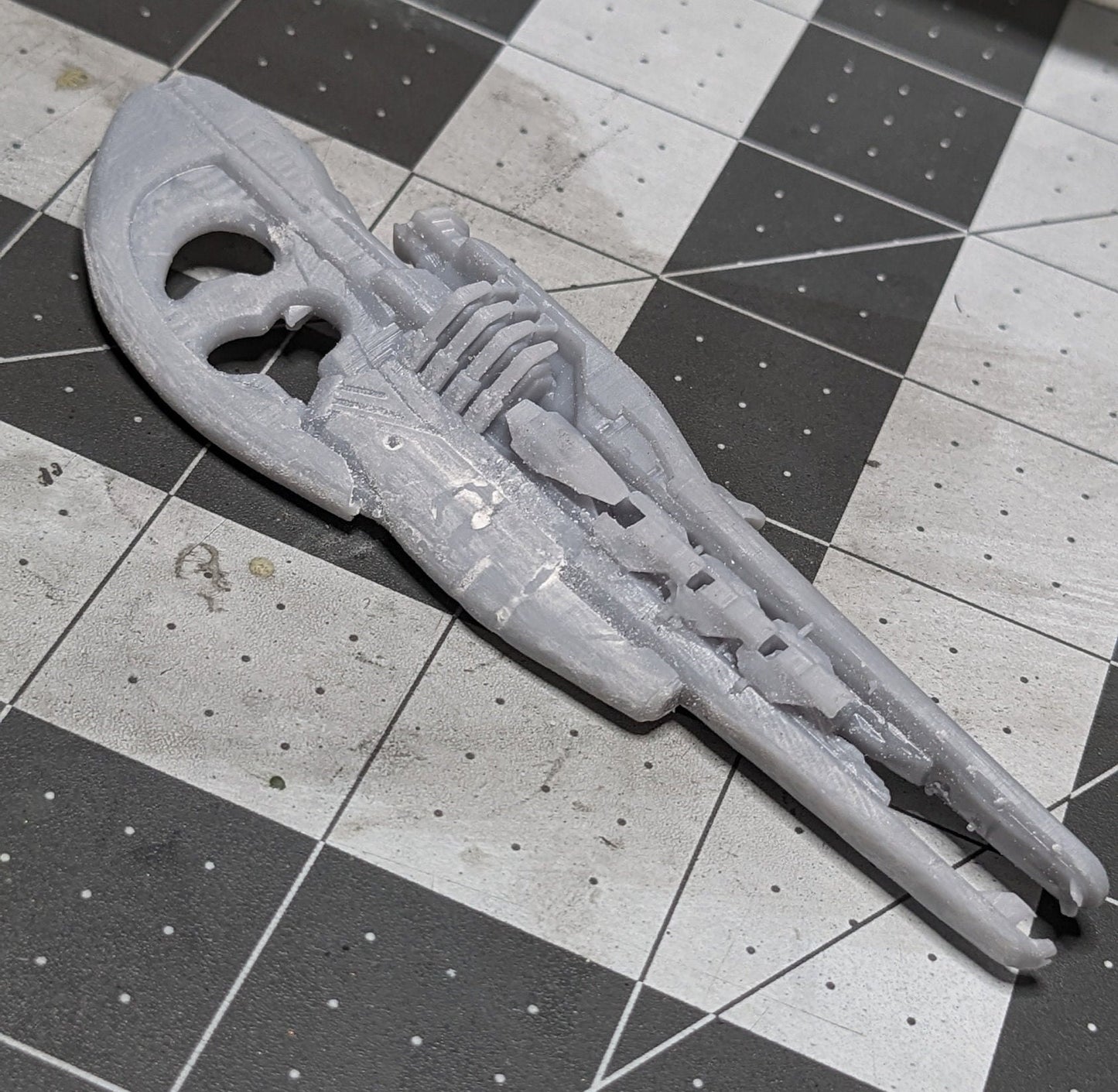 Banished Stalker Rifle for Spartan Collection (6.5 in)